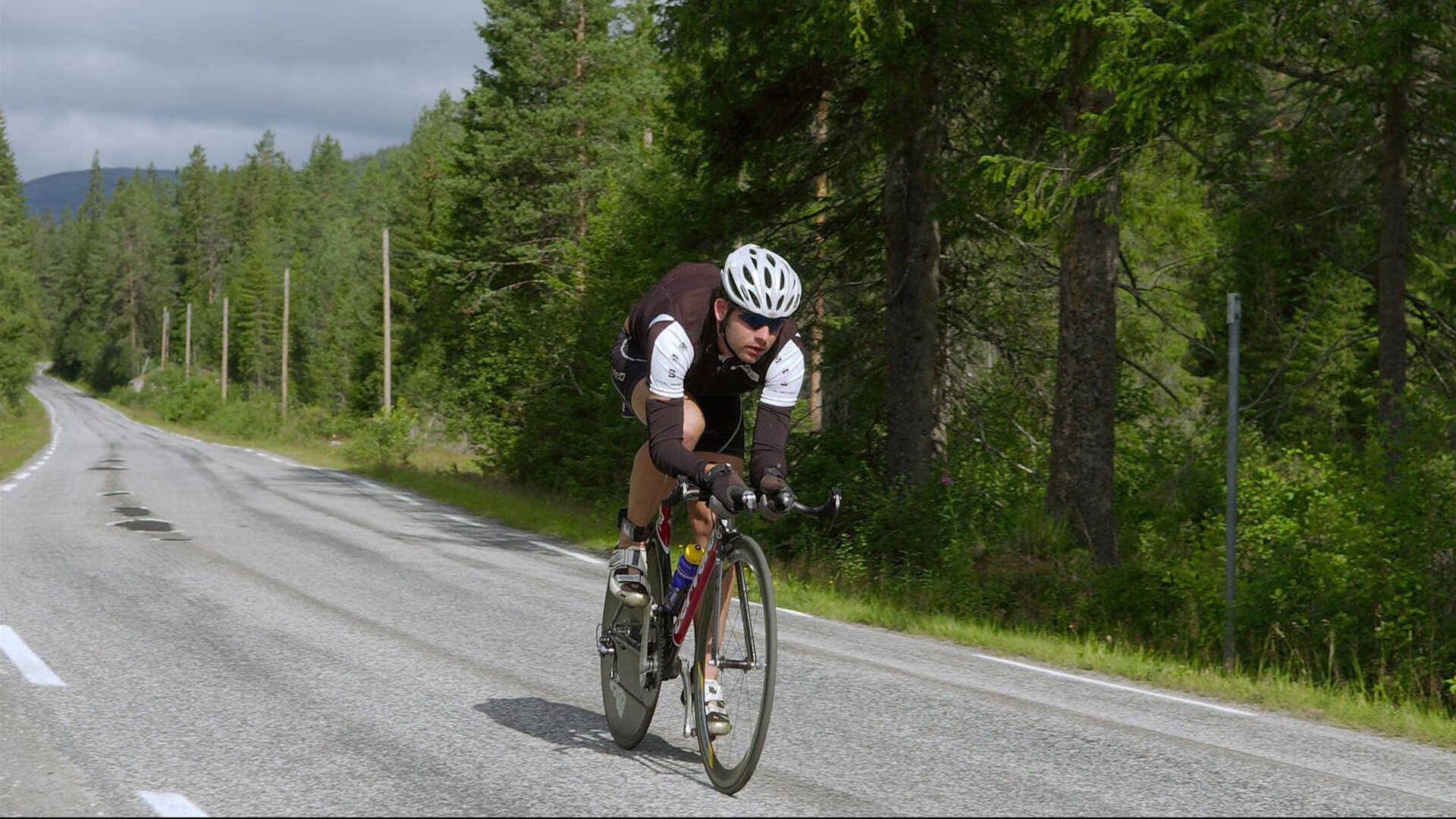 欧冠半决赛焦点战，丹麦童话再续，北欧风暴掀翻塞维利亚