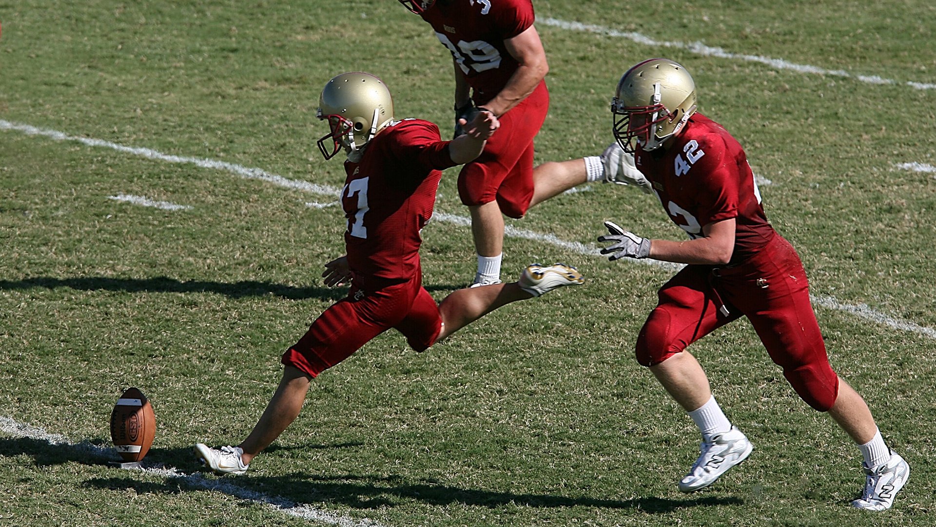 委内瑞拉对阵曼联，当本泽马成为绿茵场的交响乐指挥