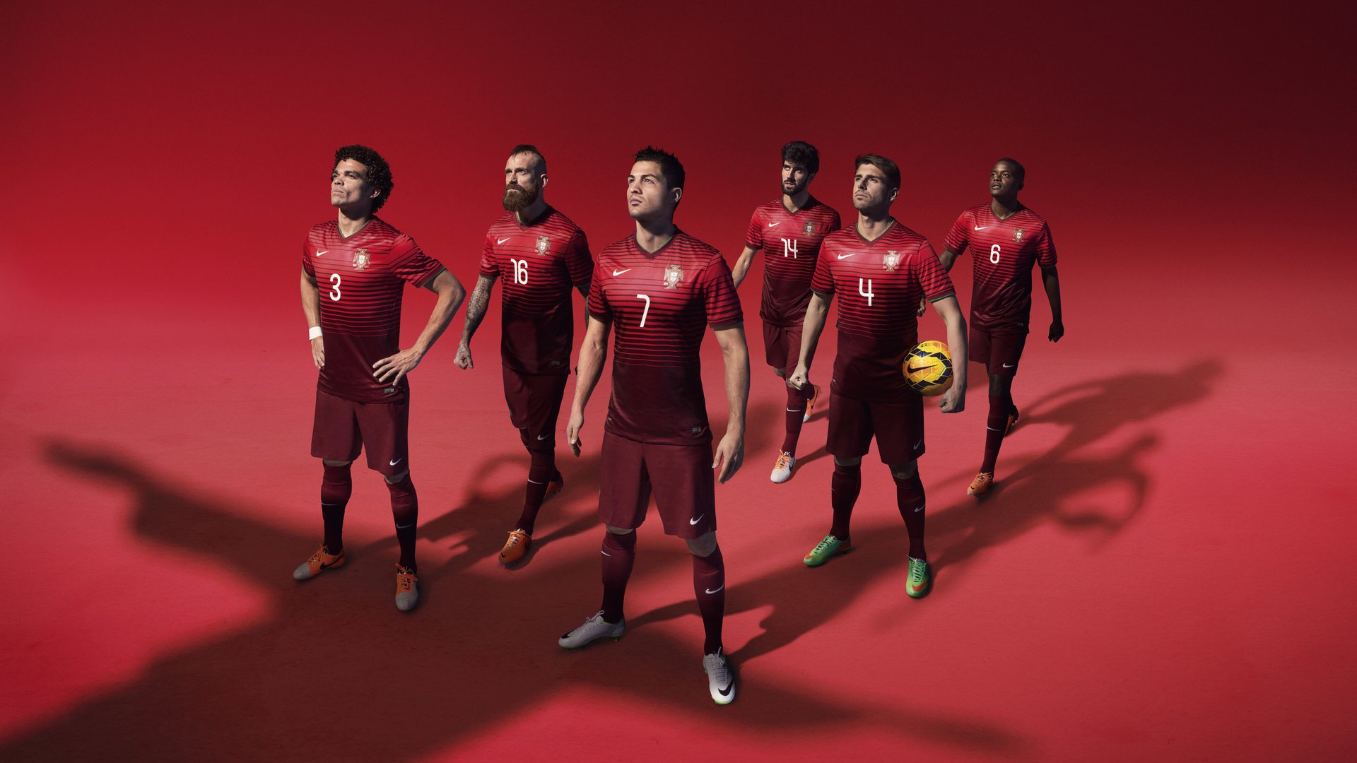 库尔图瓦爆发,当叹息之墙,遭遇多特蒙德的南非火力压制